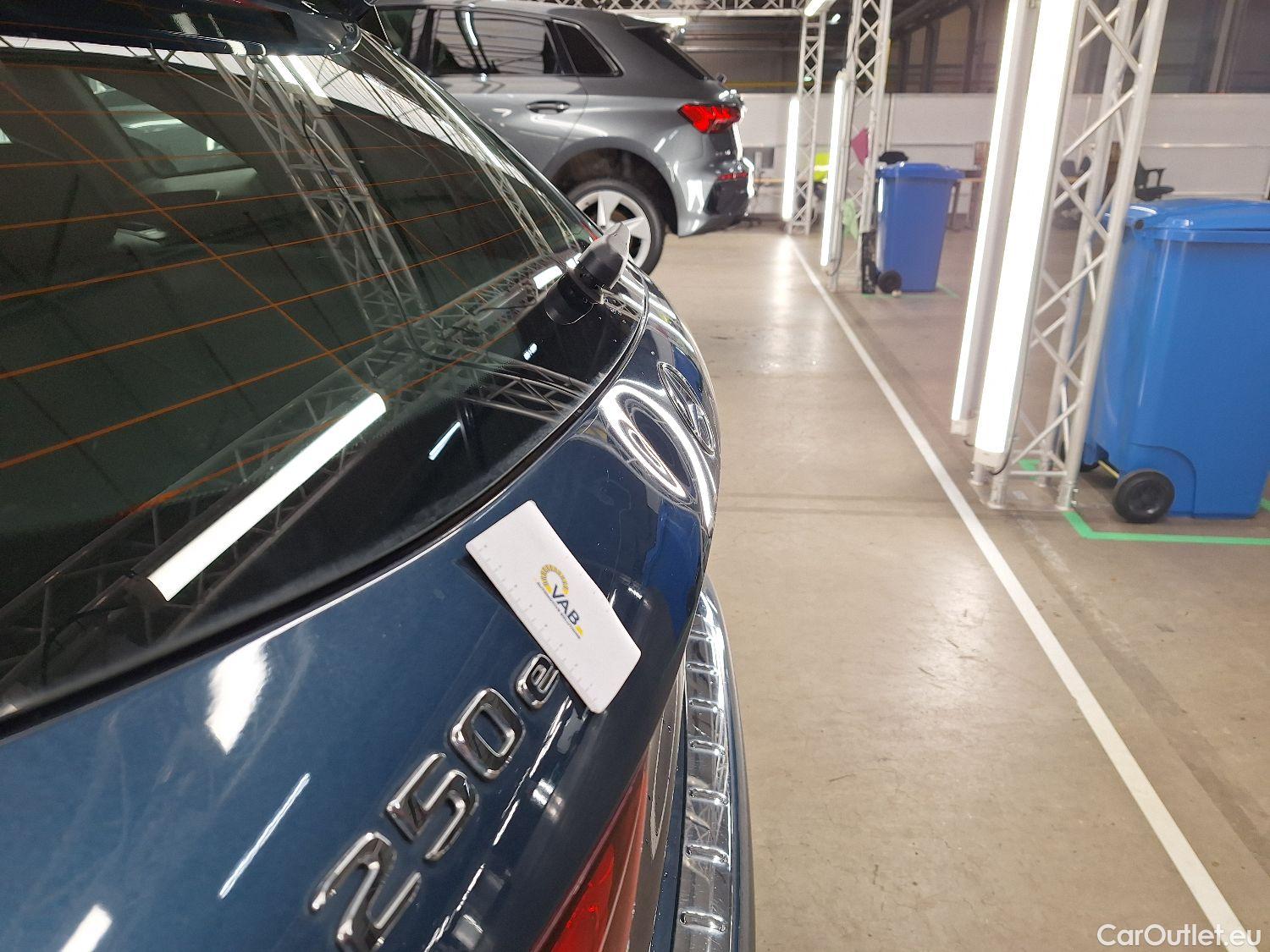  Mercedes  GLA Mercedes,  '20 PHEV, Mercedes-Benz   250 e 5d #50