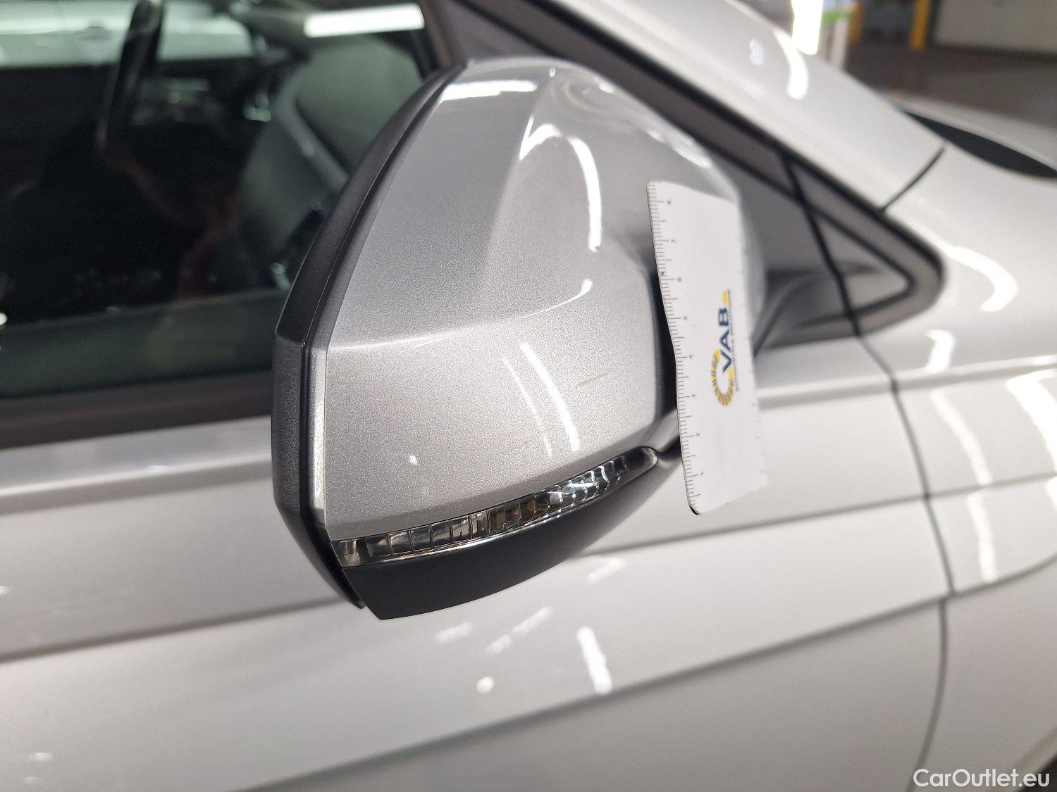  Volkswagen  Polo VW,  '17, Volkswagen  1.0 TSI United 5d #2