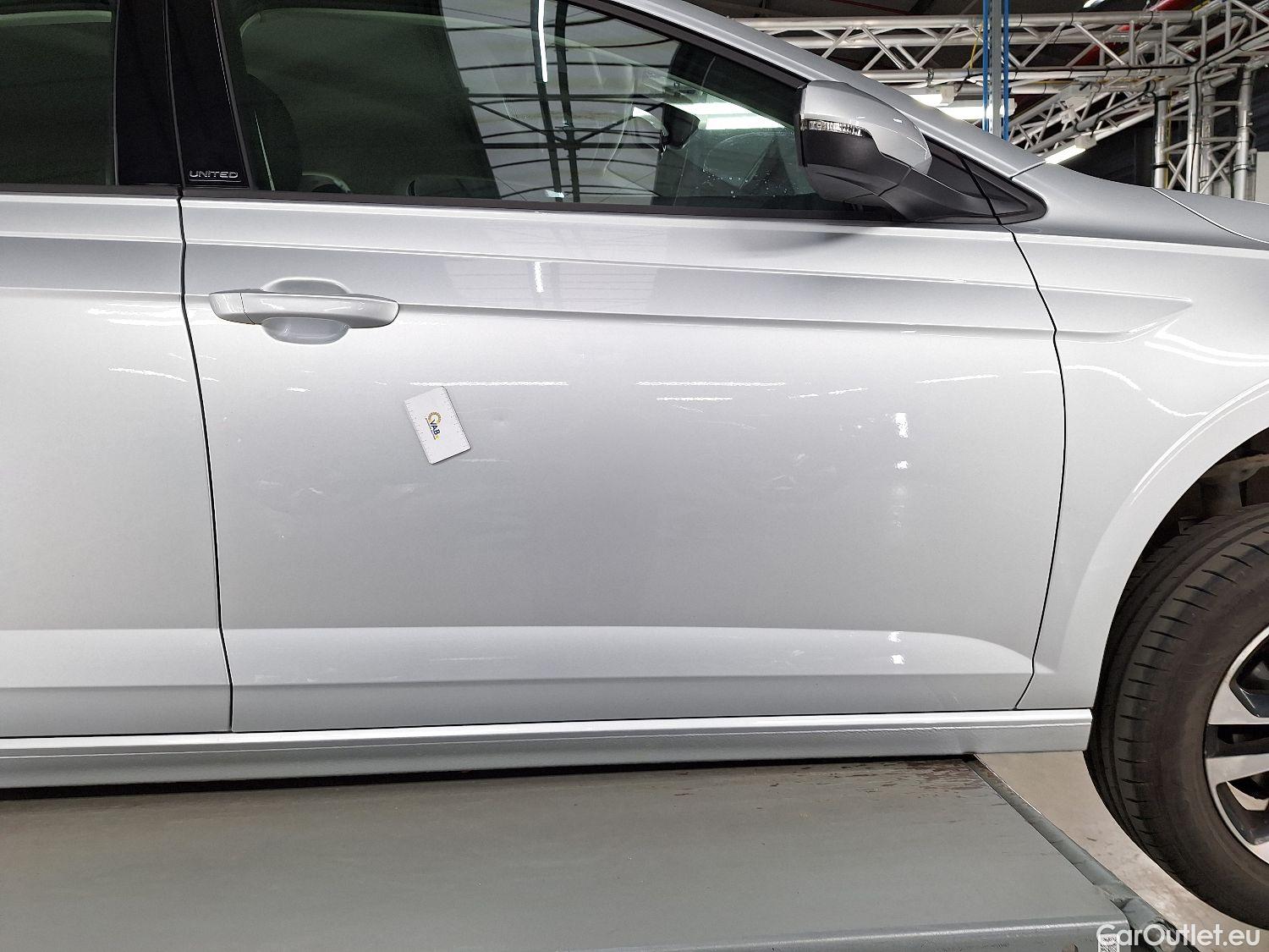  Volkswagen  Polo VW,  '17, Volkswagen  1.0 TSI United 5d #10