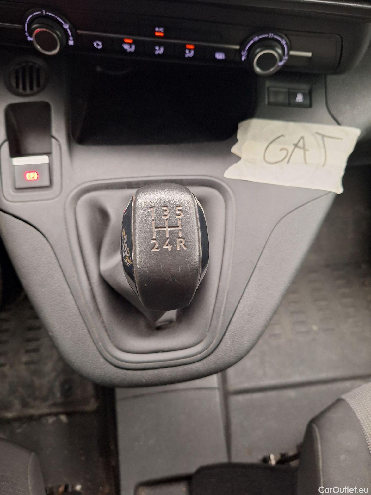  Peugeot  Partner Peugeot, _ '18,  1.6 BHDi L1 Light 73kW s/s Premium #3