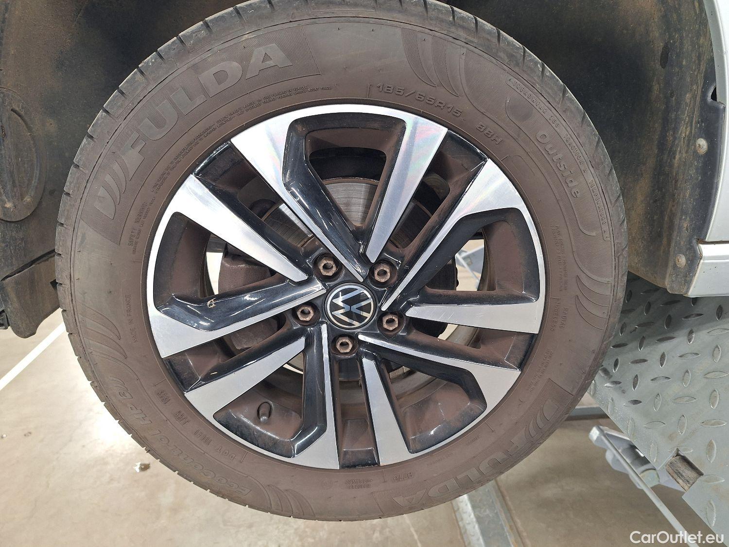  Volkswagen  Polo VW,  '17, Volkswagen  1.0 TSI United 5d #5