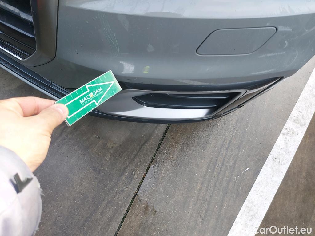  Audi  Q2 AUDI  / 2016 / 5P / todoterreno Design 30 TFSI 85kW (116CV) #8