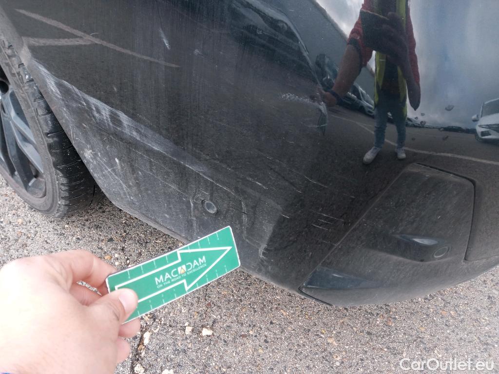  Bmw  Serie 3 BMW  / 2019 / 5P / familiar 330e xDrive Touring #19