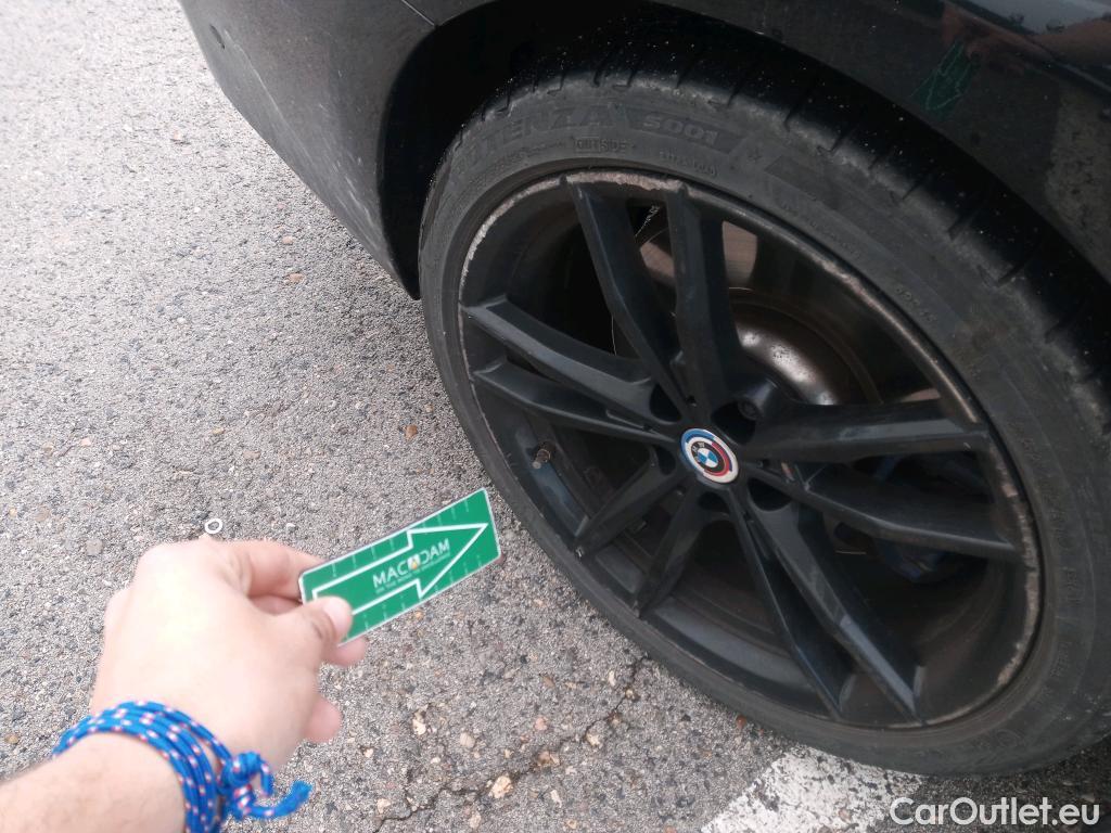  Bmw  Serie 3 BMW  / 2019 / 5P / familiar 330e xDrive Touring #16