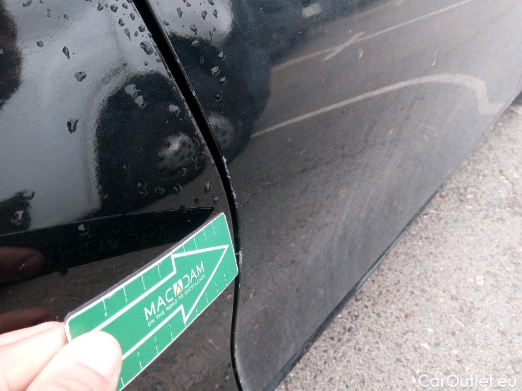  Bmw  Serie 3 BMW  / 2019 / 5P / familiar 330e xDrive Touring #5