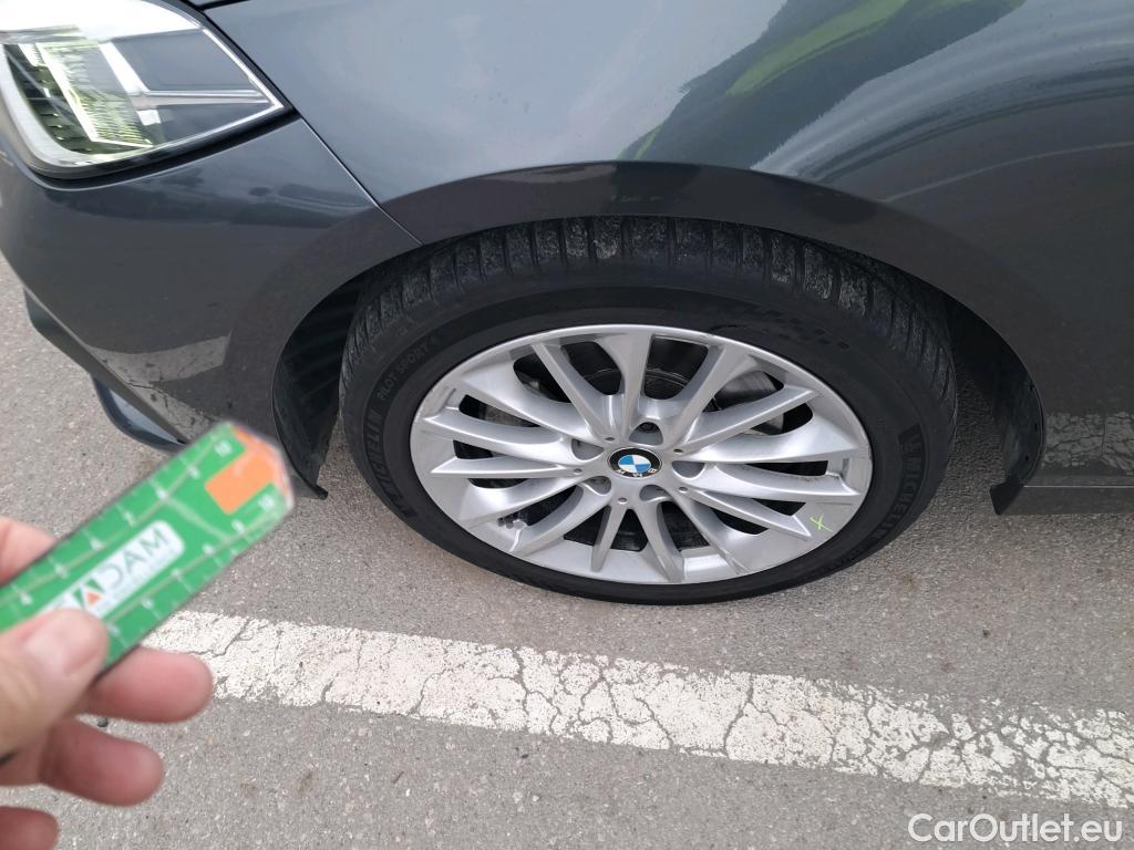  Bmw  Serie 1 BMW  / 2019 / 5P / berlina con portón 118i #11