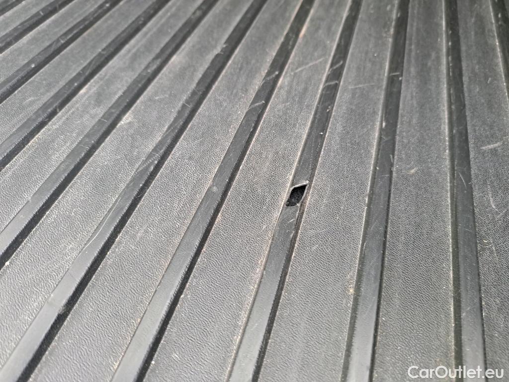  Audi  Q5 AUDI  SPORTBACK / 2020 / 5P / todoterreno Black Line 50 TFSI e quattro-ultra #27