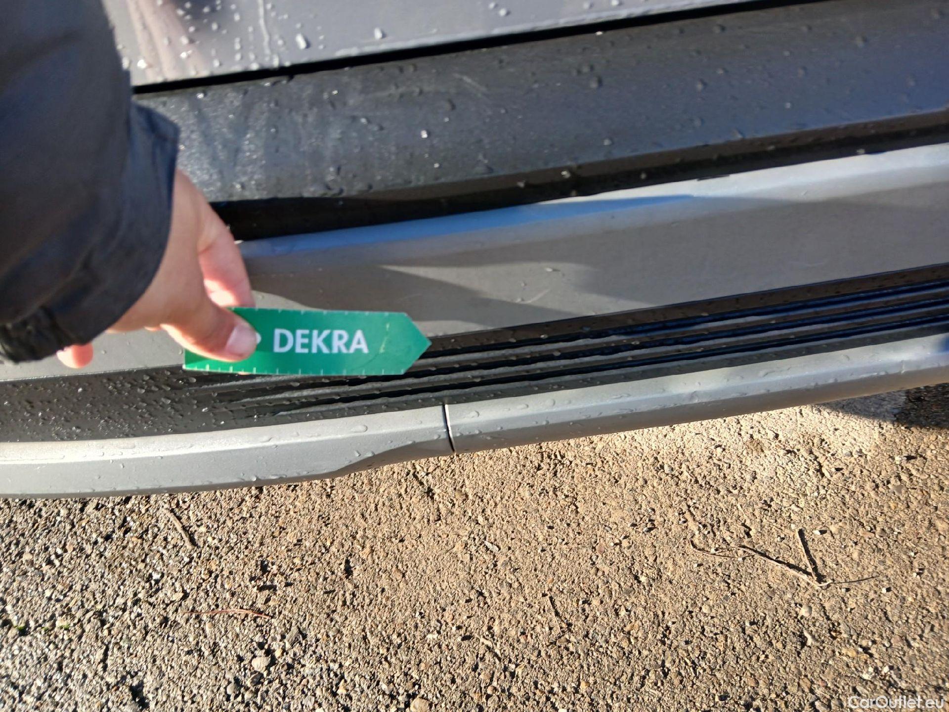  Hyundai  Konna HYUNDAI Kona / 2020 / 5P / todoterreno 1.0 TGDI Klass 4X2 #16