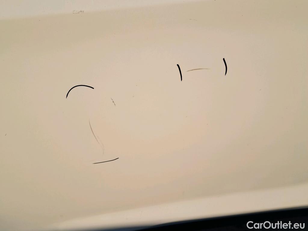  Ford  Kuga FORD  / 2016 / 5P / todoterreno 1.5 EcoBoost 88kW 4x2 Trend+ (CX) #16