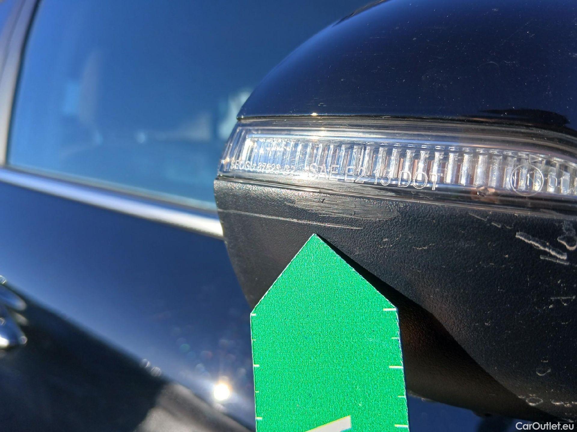  Hyundai   Ioniq HYUNDAI / 2019 / 5P / berlina con portón 1.6 GDI HEV Tecno DCT #46