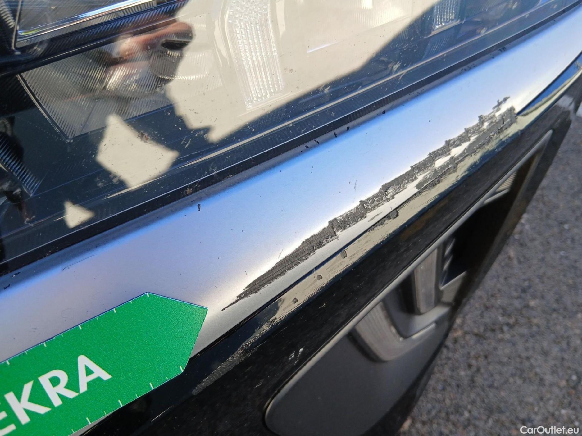  Hyundai   Ioniq HYUNDAI / 2019 / 5P / berlina con portón 1.6 GDI HEV Tecno DCT #9