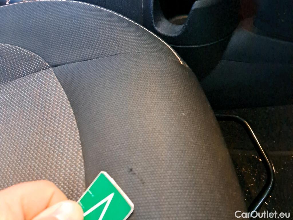  Mini  Cooper MINI MINI / 2014 / 5P / berlina con portón ONE 5 PUERTAS (CX) #8