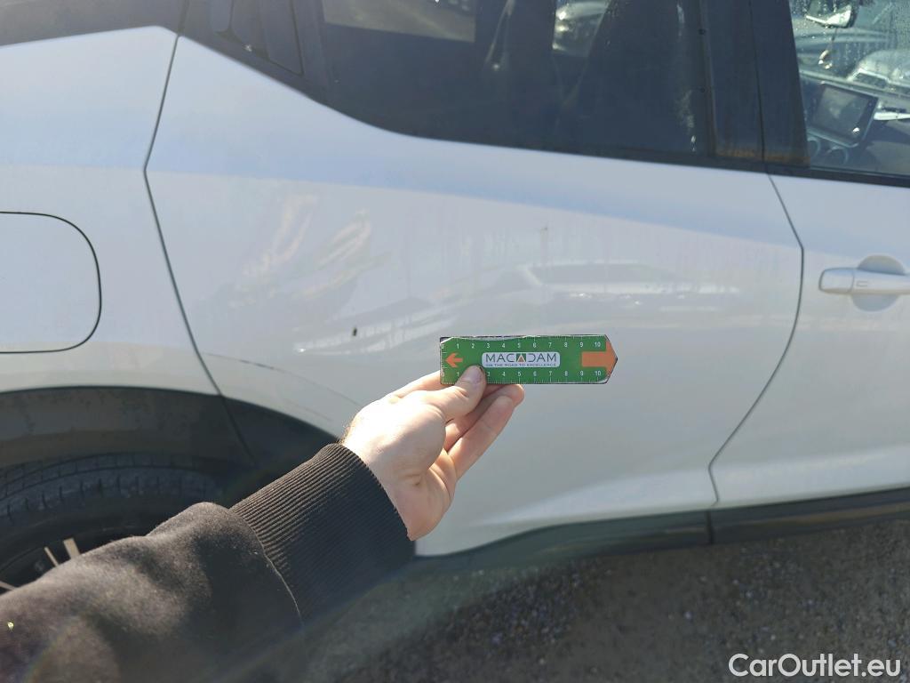  Nissan  Juke NISSAN  / 2019 / 5P / crossover DIG-T 84 kW DCT N-Design Chic #17