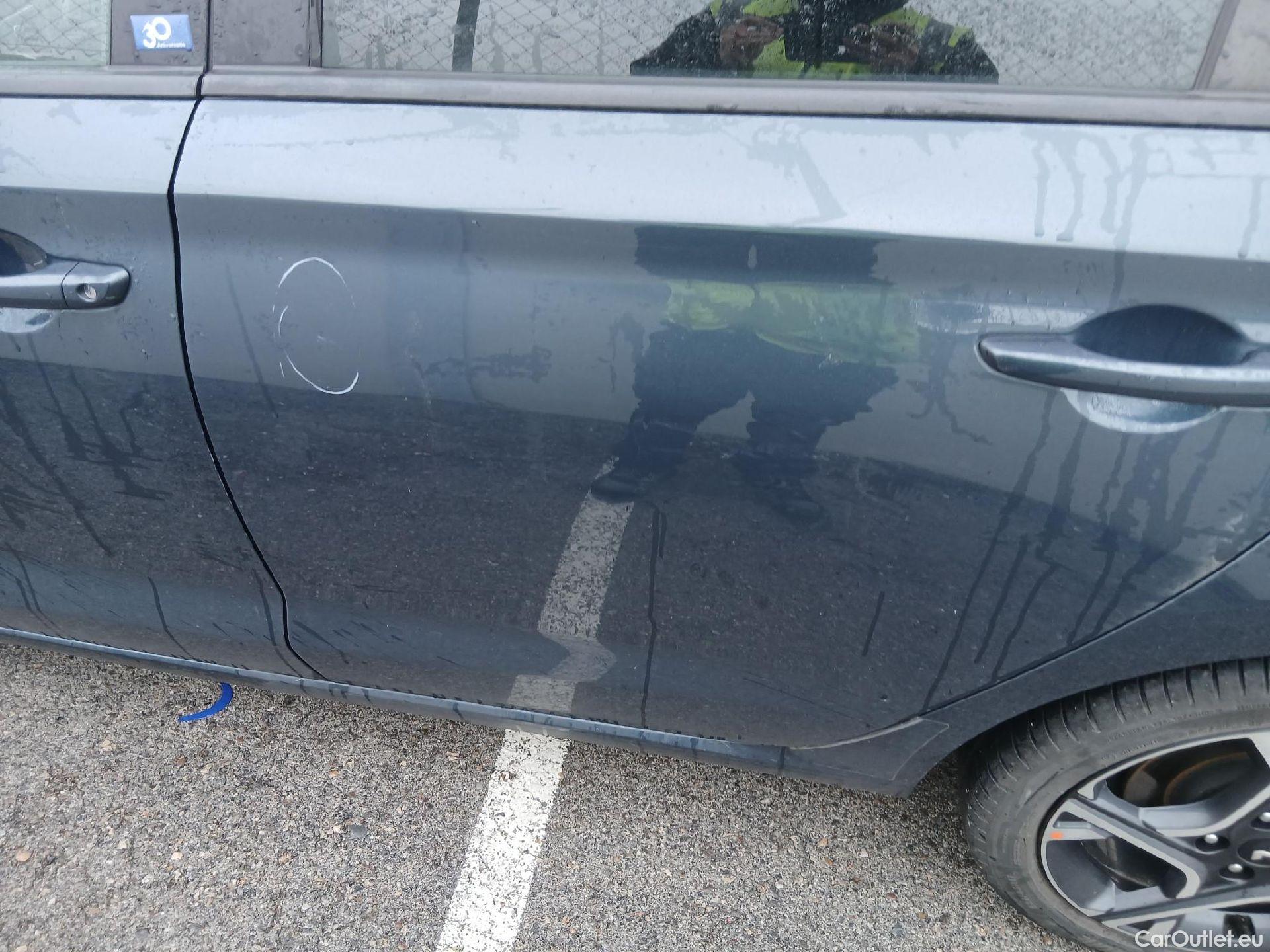  Hyundai  i30 HYUNDAI  / 2020 / 5P / berlina con portón 1.0 TGDI N Line 30 Aniversario #8