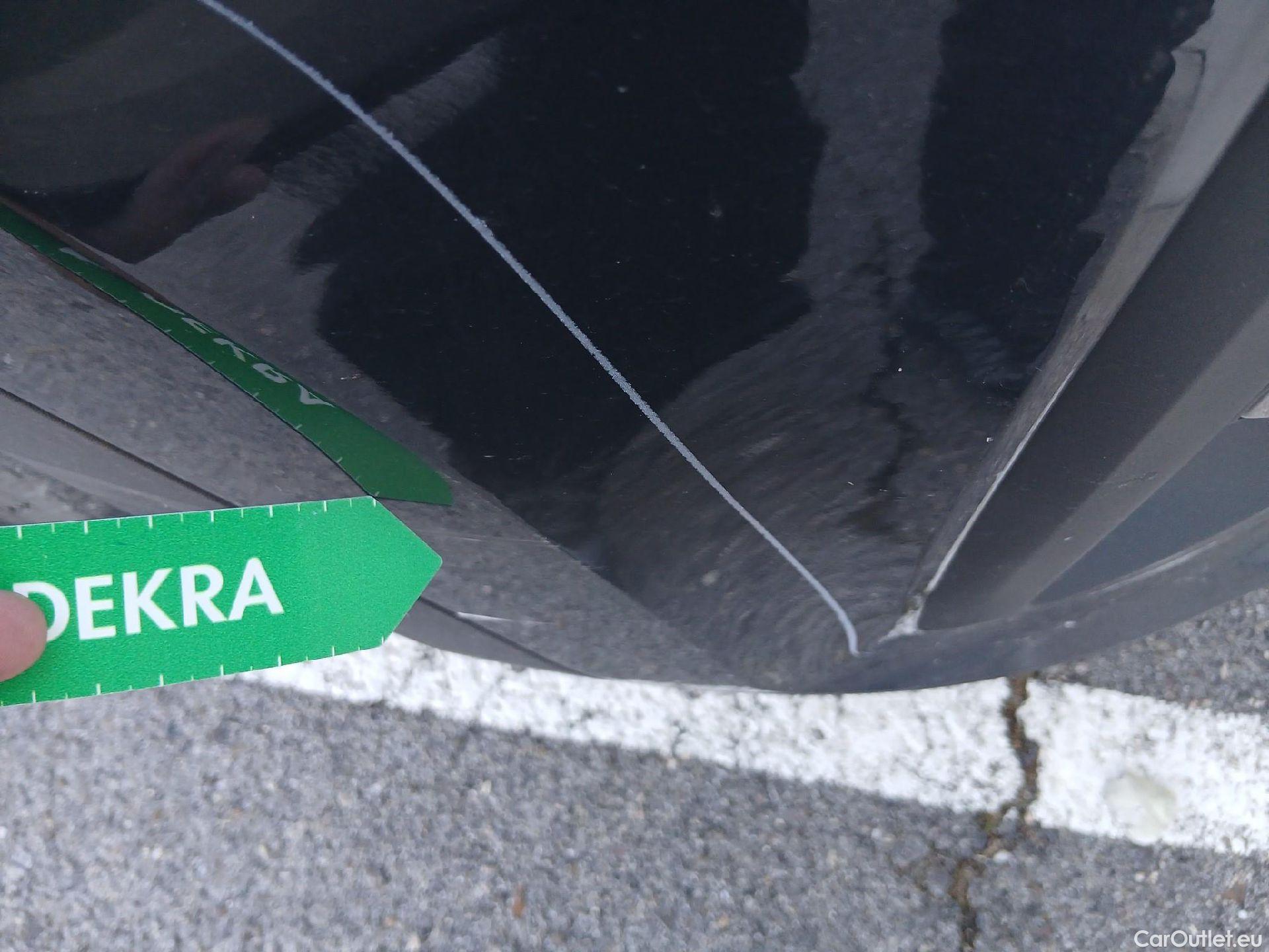  KIA  Sportage KIA  1.6MHEV Drive 100kW(136CV) 4x2(Crist Tintados) #6