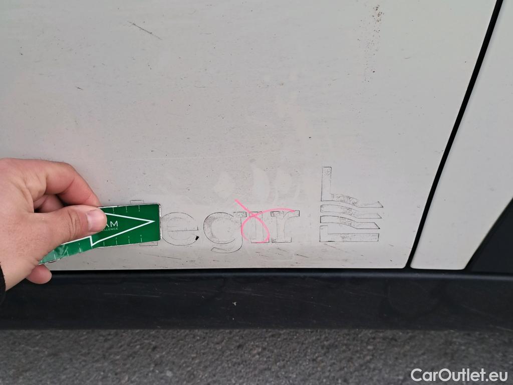  Mini  Cooper MINI MINI / 2014 / 5P / berlina con portón ONE 5 PUERTAS (CX) #12