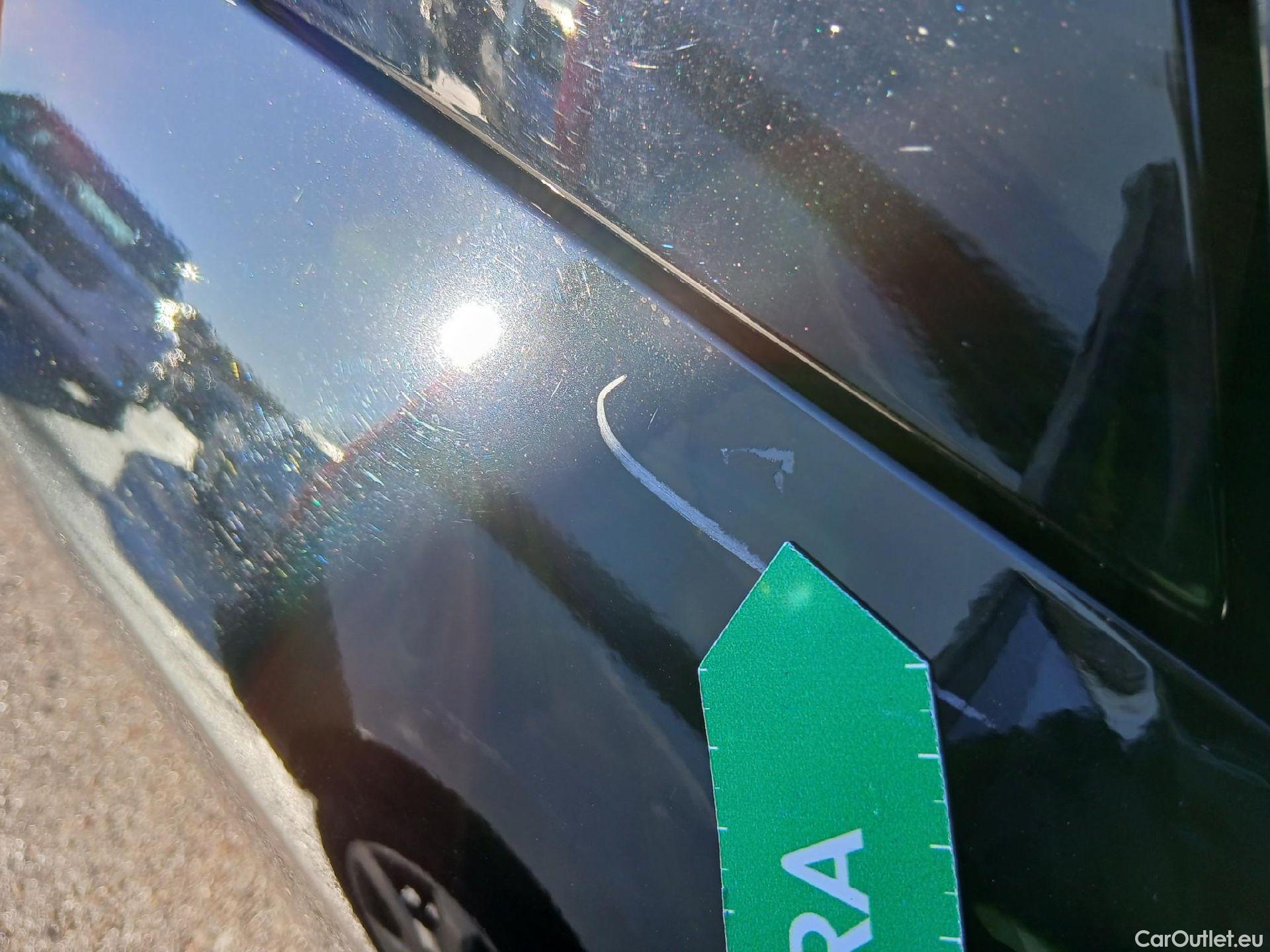  Hyundai   Ioniq HYUNDAI / 2019 / 5P / berlina con portón 1.6 GDI HEV Tecno DCT #48