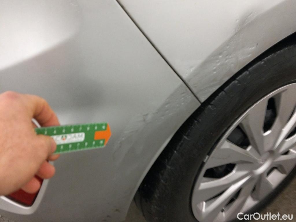  Ford  Fiesta FORD  / 2021 / 5P / berlina con portón 1.1 IT-VCT 55kW (75CV) Trend 5p #6