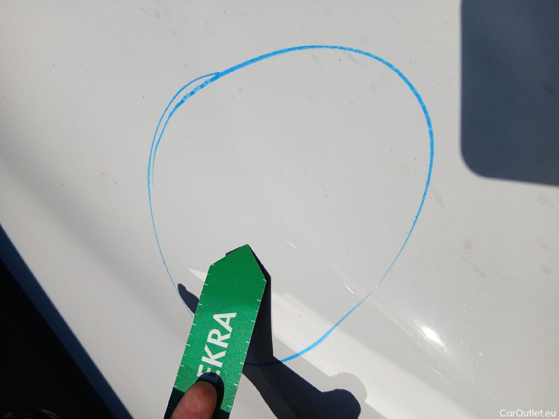  Renault  Captur RENAULT  / 2019 / 5P / todoterreno Intens TCe 90 (AC) #27