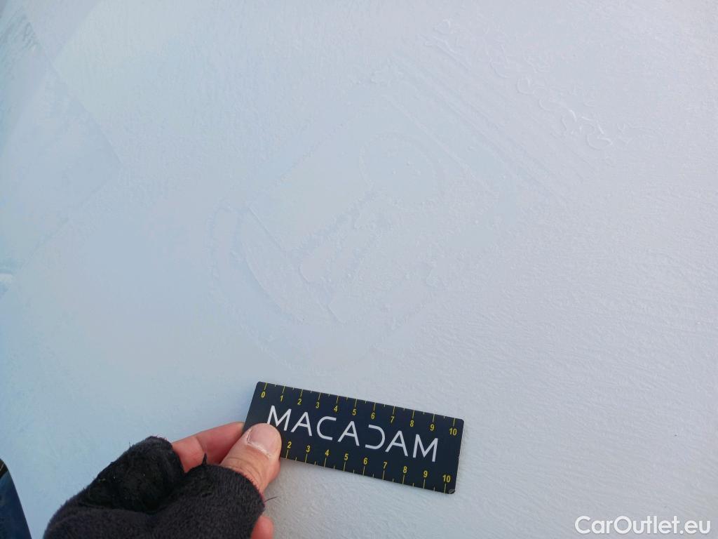  Renault  Clio RENAULT  / 2019 / 5P / berlina con portón Intens TCe 74 kW (100CV) GLP #17