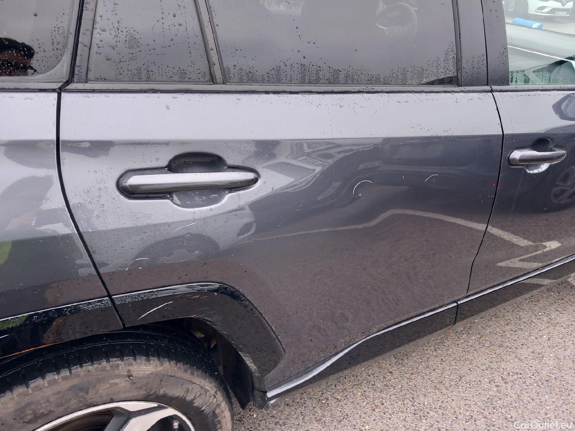  Toyota  RAV4 TOYOTA  / 2018 / 5P / todoterreno 2.5l PLUG-IN 300PH (e-CVT) Advance #26