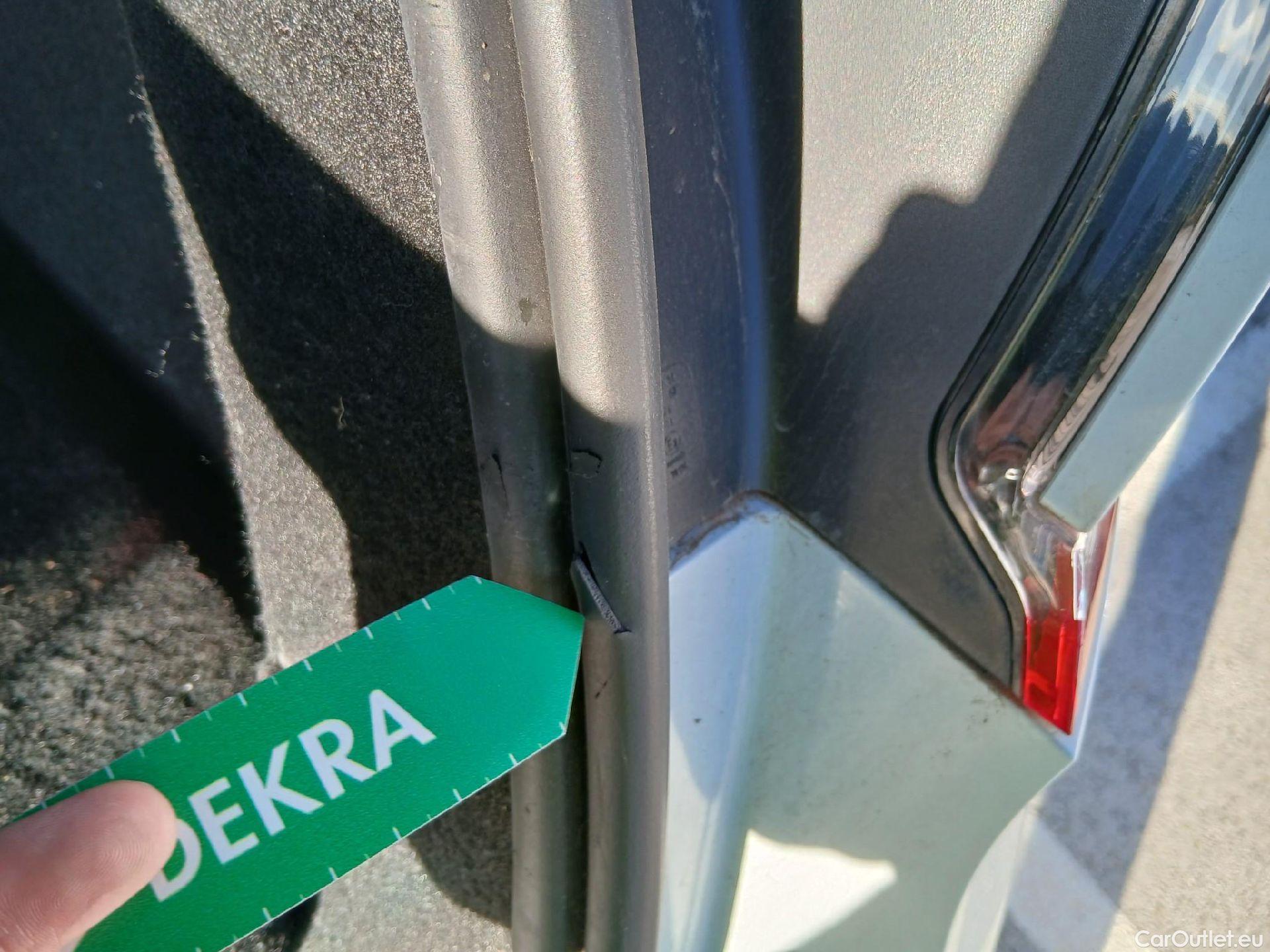  Renault  Captur RENAULT  / 2019 / 5P / todoterreno Intens TCe 90 (AC) #7