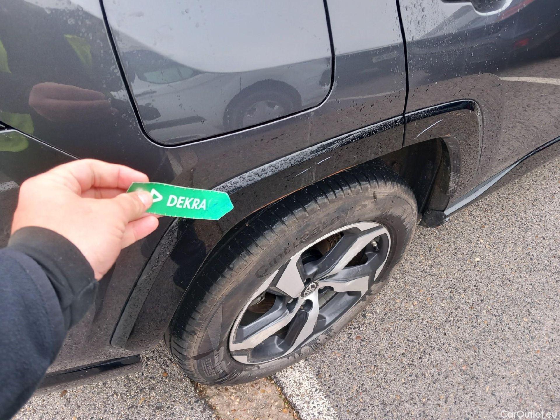  Toyota  RAV4 TOYOTA  / 2018 / 5P / todoterreno 2.5l PLUG-IN 300PH (e-CVT) Advance #23