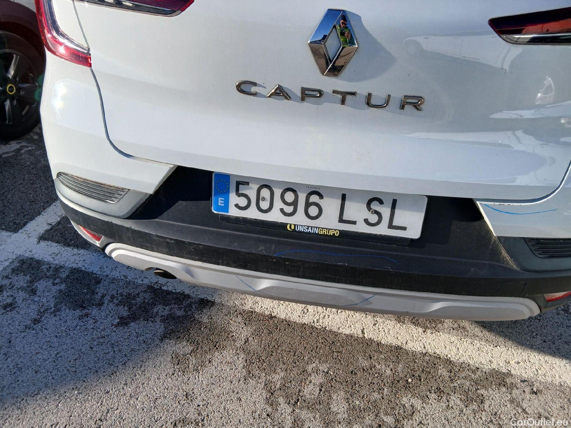  Renault  Captur RENAULT  / 2019 / 5P / todoterreno Intens TCe 90 (AC) #40