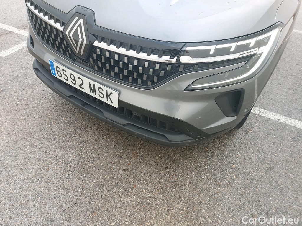  Renault  Austral RENAULT  / 2022 / 5P / todoterreno Techno Mild Hybrid 116kW Auto (AC) #25