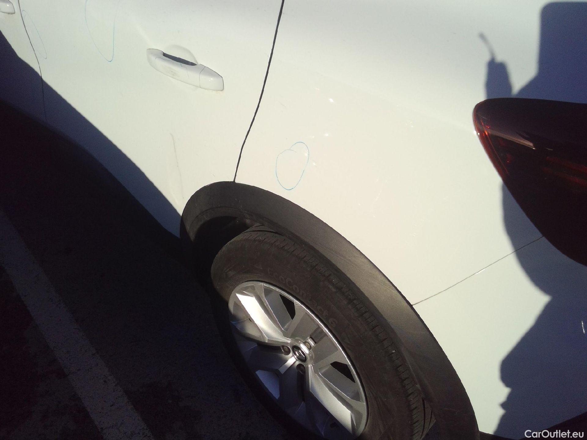  Renault  Captur RENAULT  / 2019 / 5P / todoterreno Intens TCe 90 (AC) #33