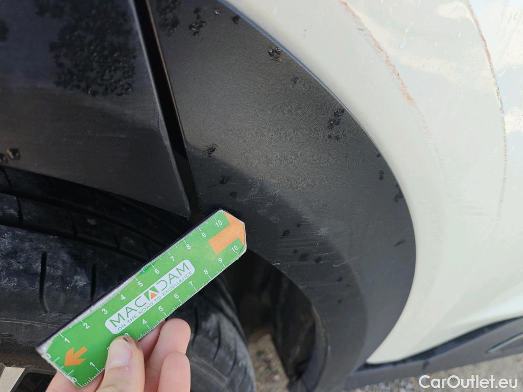  Nissan  Juke NISSAN  / 2019 / 5P / crossover DIG-T 84 kW DCT N-Design Chic #46