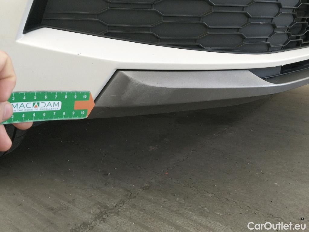  Skoda  KAMIQ SKODA  1.0 TSI 81kW (110CV) DSG Ambition #14