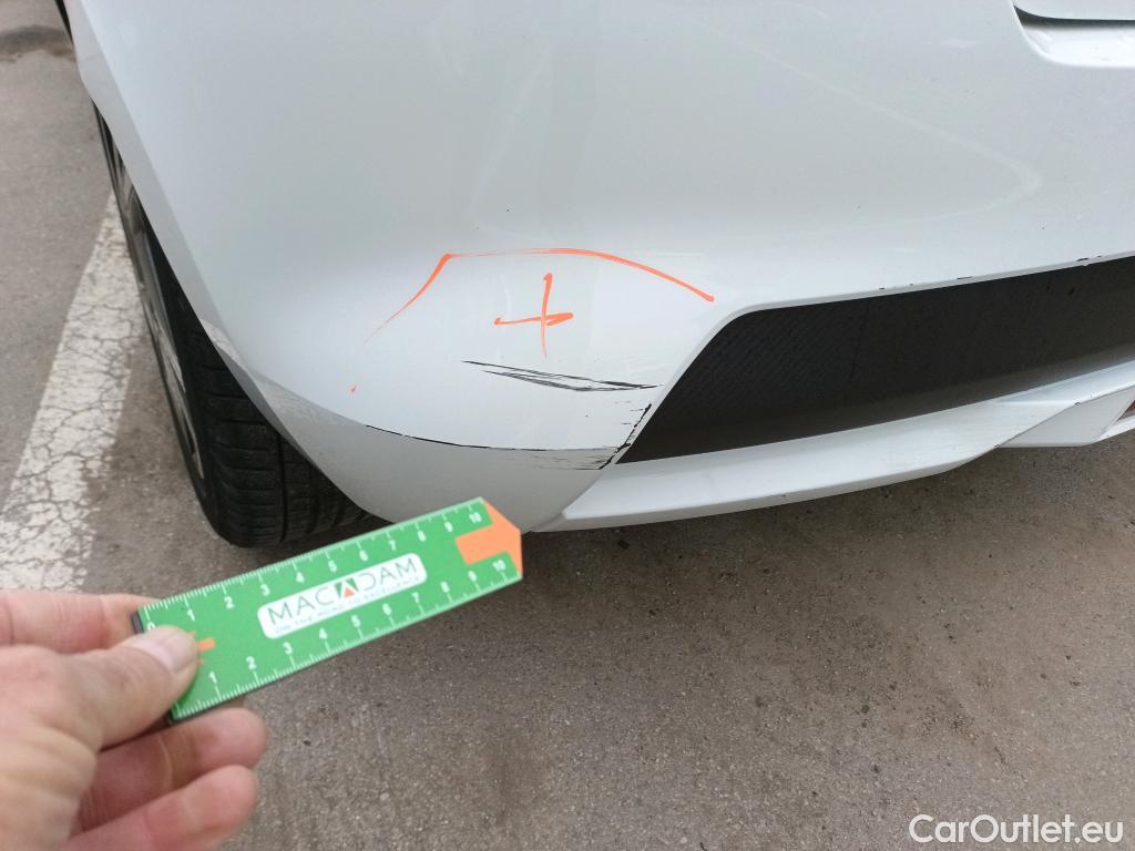  Nissan  Micra NISSAN  / 2017 / 5P / berlina con portón IG-T 68 kW (92 CV) E6D-F Acenta #25