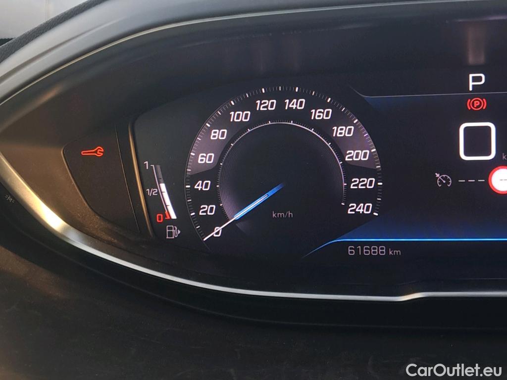  Peugeot  3008 PEUGEOT  / 2020 / 5P / todoterreno 1.5 BlueHDi 96kW (130CV) S&S Allure EAT8 #14