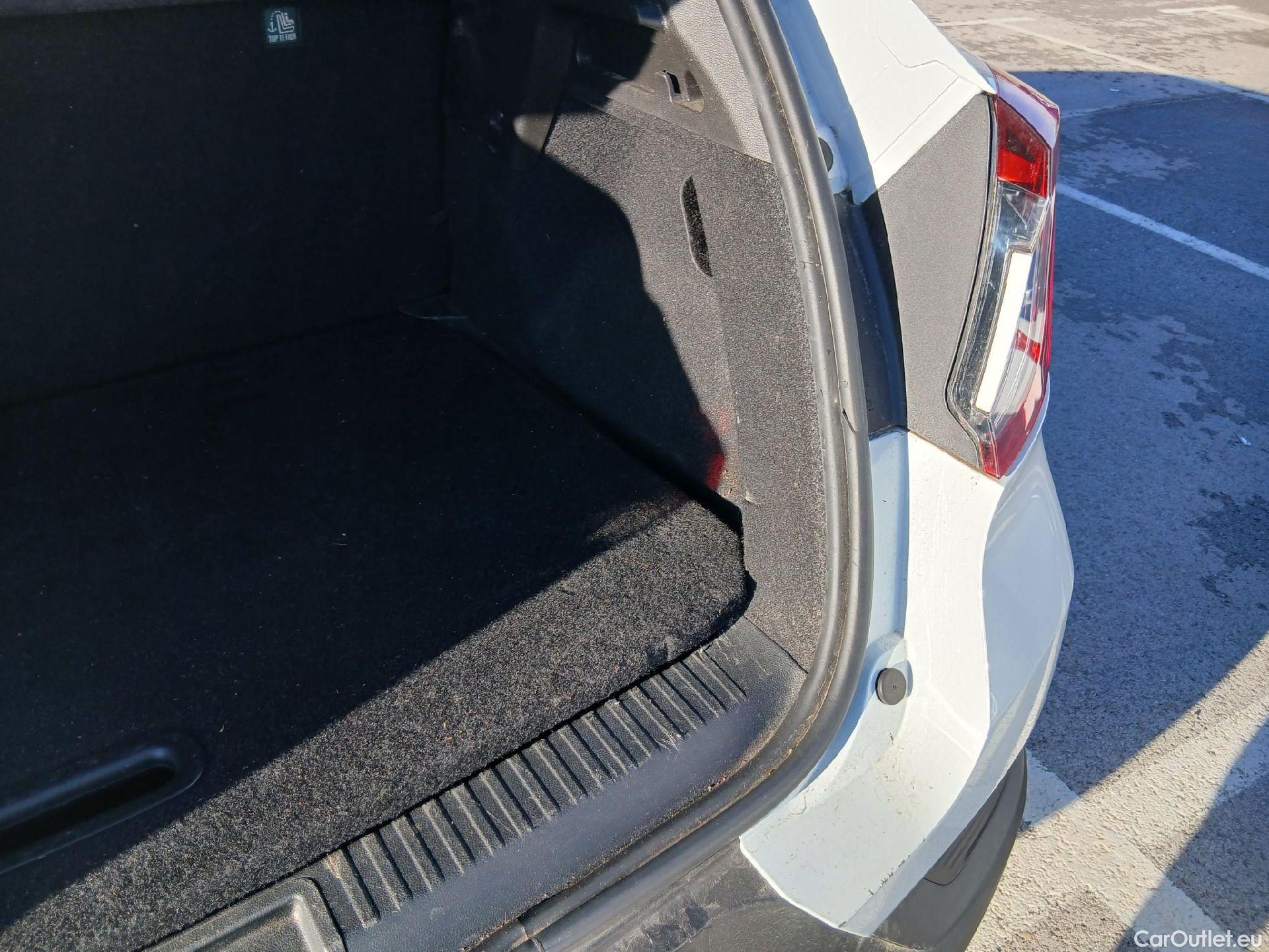  Renault  Captur RENAULT  / 2019 / 5P / todoterreno Intens TCe 90 (AC) #8