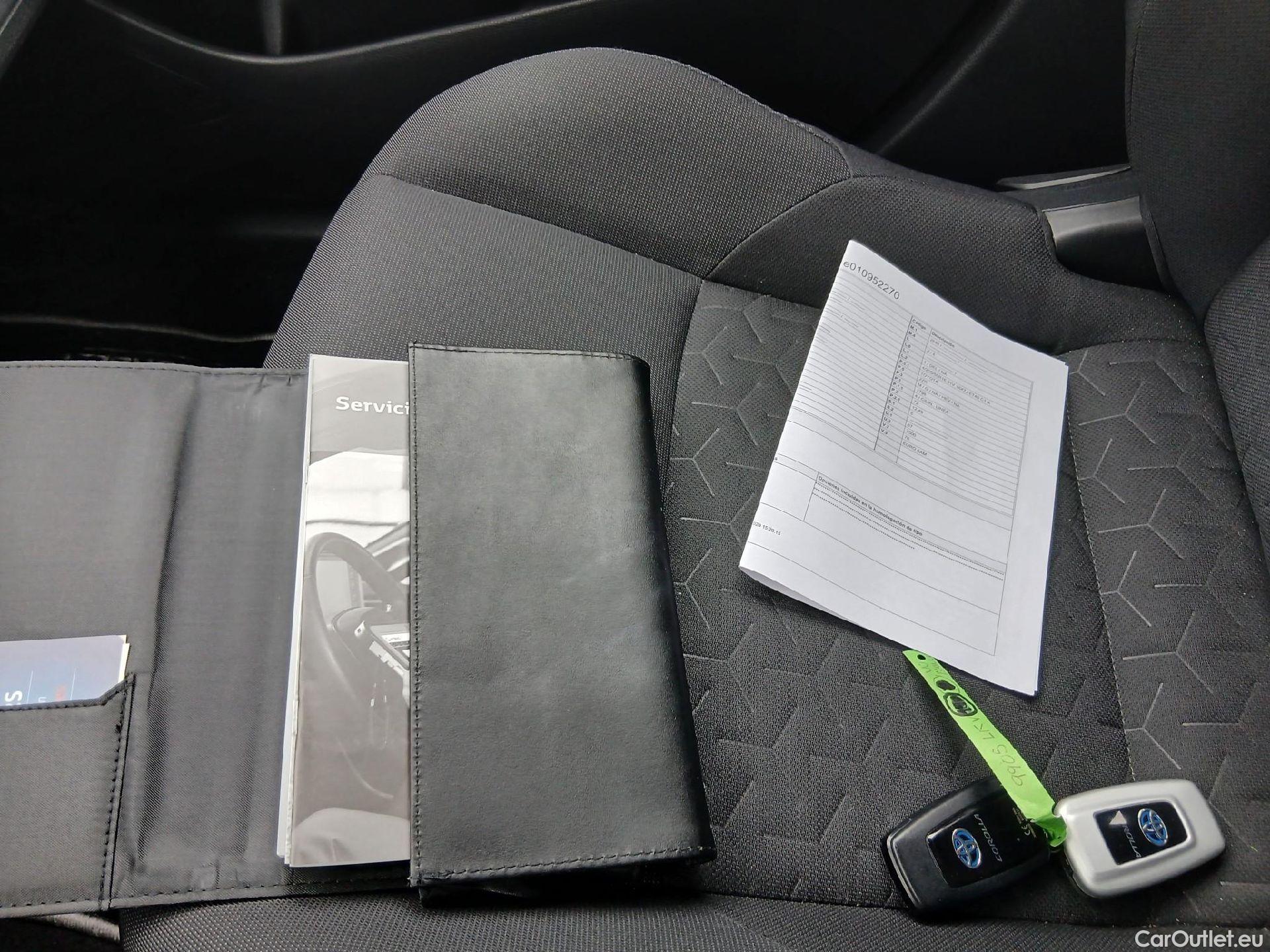  Toyota  Corolla TOYOTA  1.8 125H ACTIVE TECH E-CVT #1