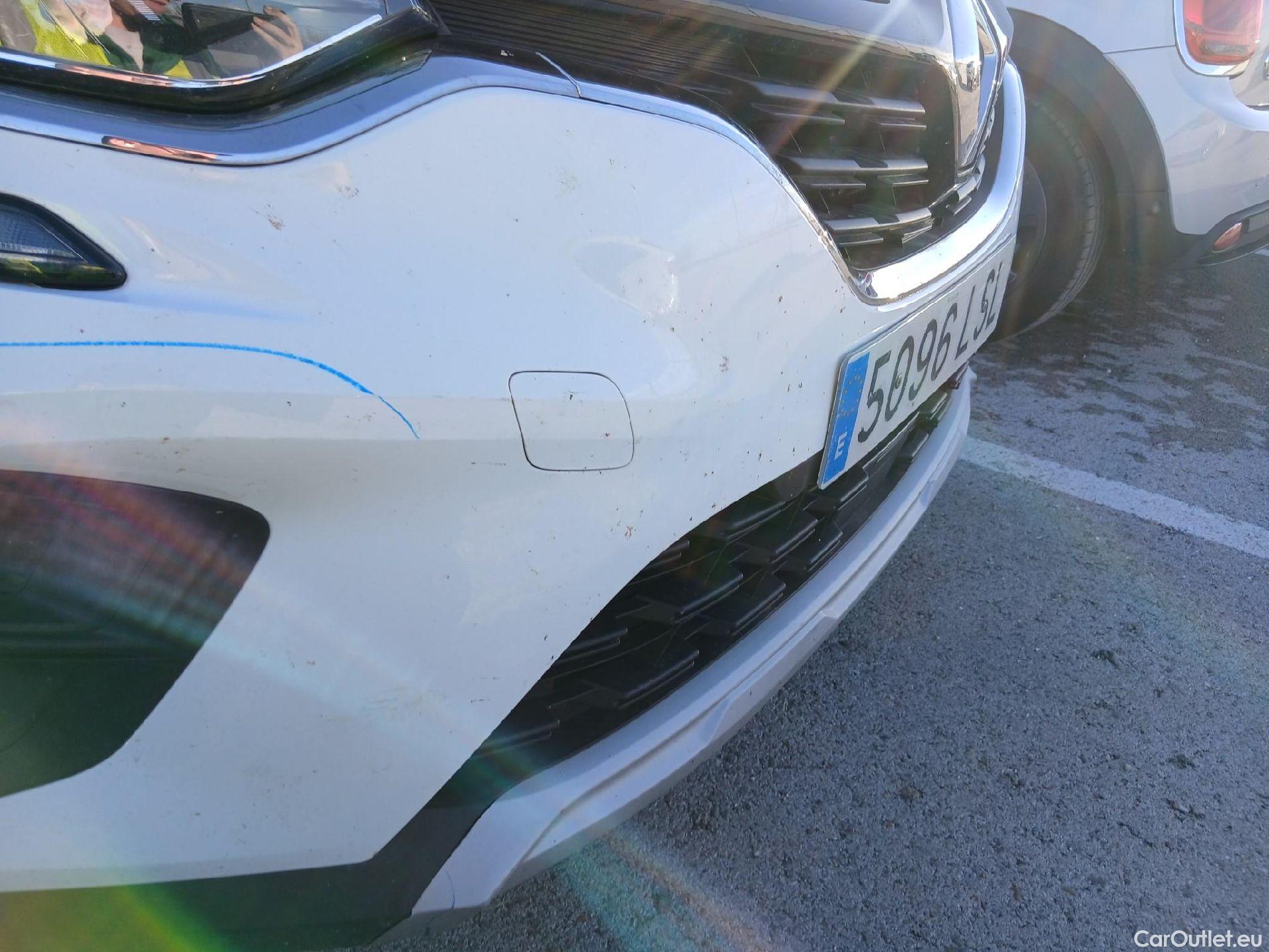  Renault  Captur RENAULT  / 2019 / 5P / todoterreno Intens TCe 90 (AC) #19