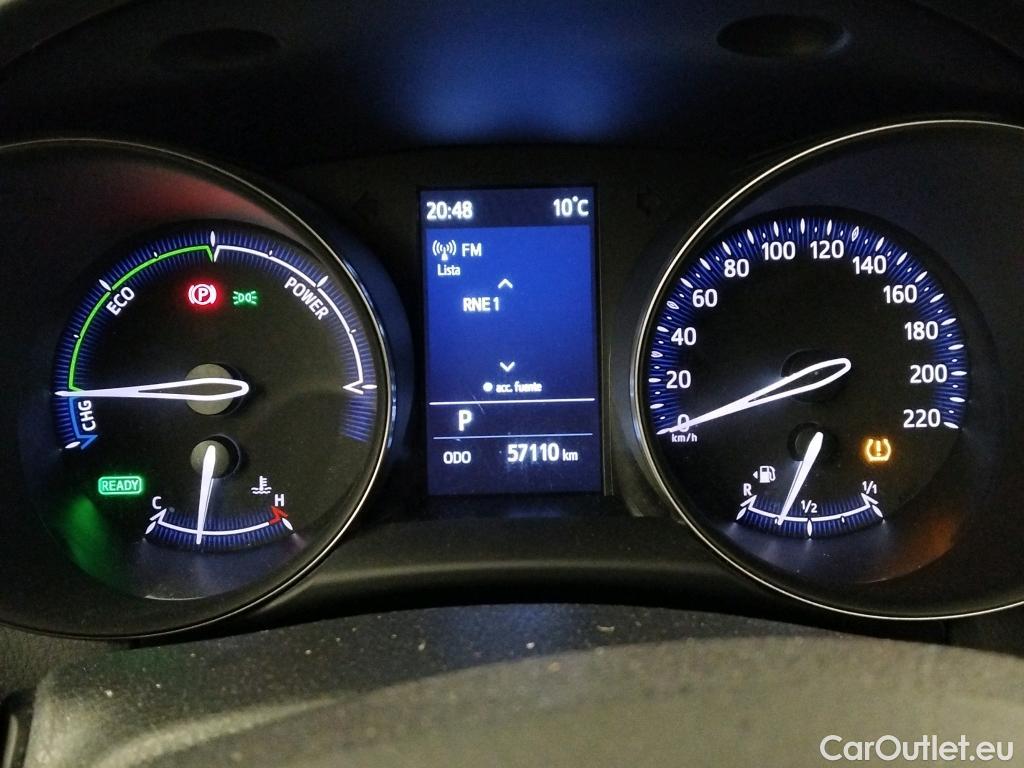  Toyota  C-HR TOYOTA  / 2016 / 5P / todoterreno 1.8 125H Advance #19