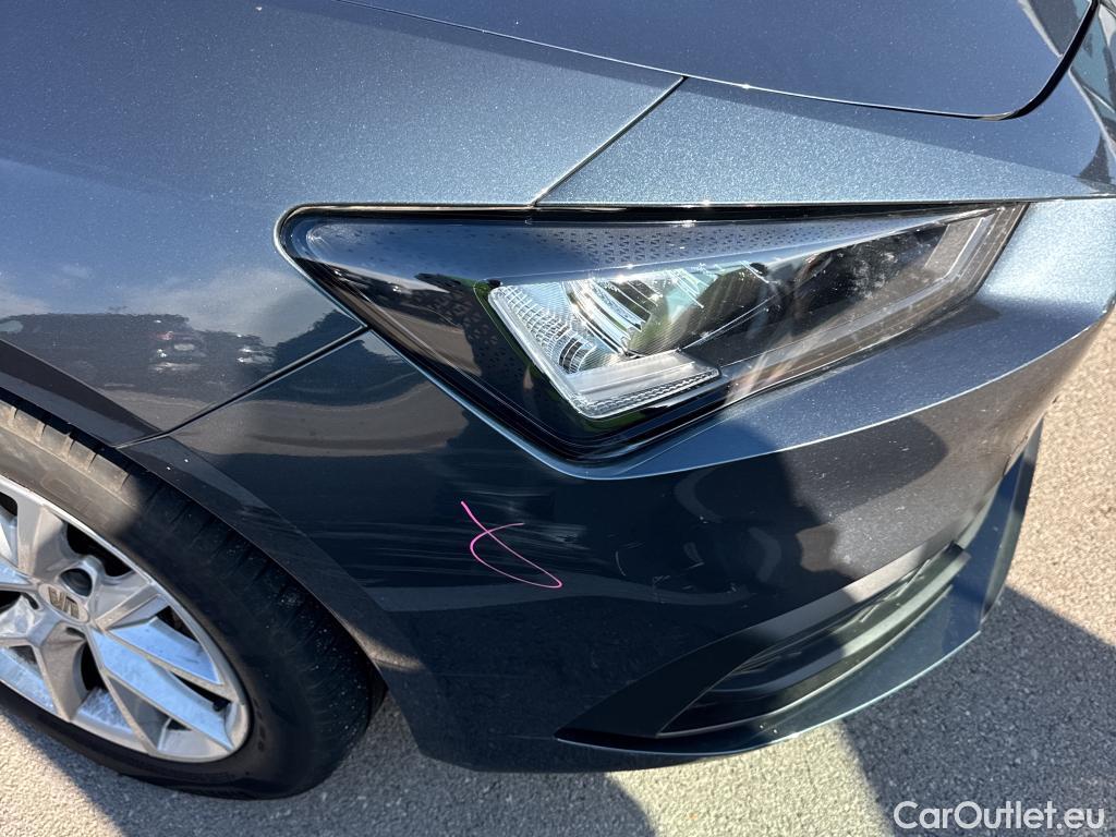  Land Rover  Discovery SEAT Nuevo León / 2020 / 5P / berlina con portón 1.0 TSI 81kW S&S Style Go (AC) #12