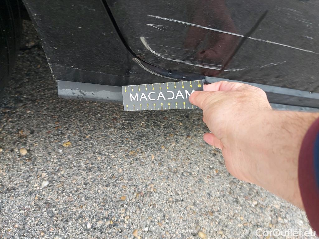  Volkswagen  Polo VOLKSWAGEN  / 2021 / 5P / berlina con portón R-Line 1.0 TSI 70kW (95CV) #2