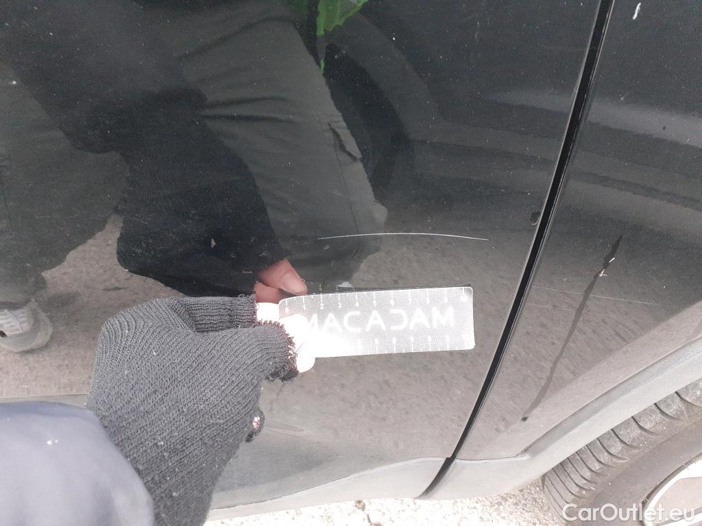  Volvo  XC 40 VOLVO XC40 / 2017 / 5P / todoterreno 2.0 D3 Business Plus Auto #2