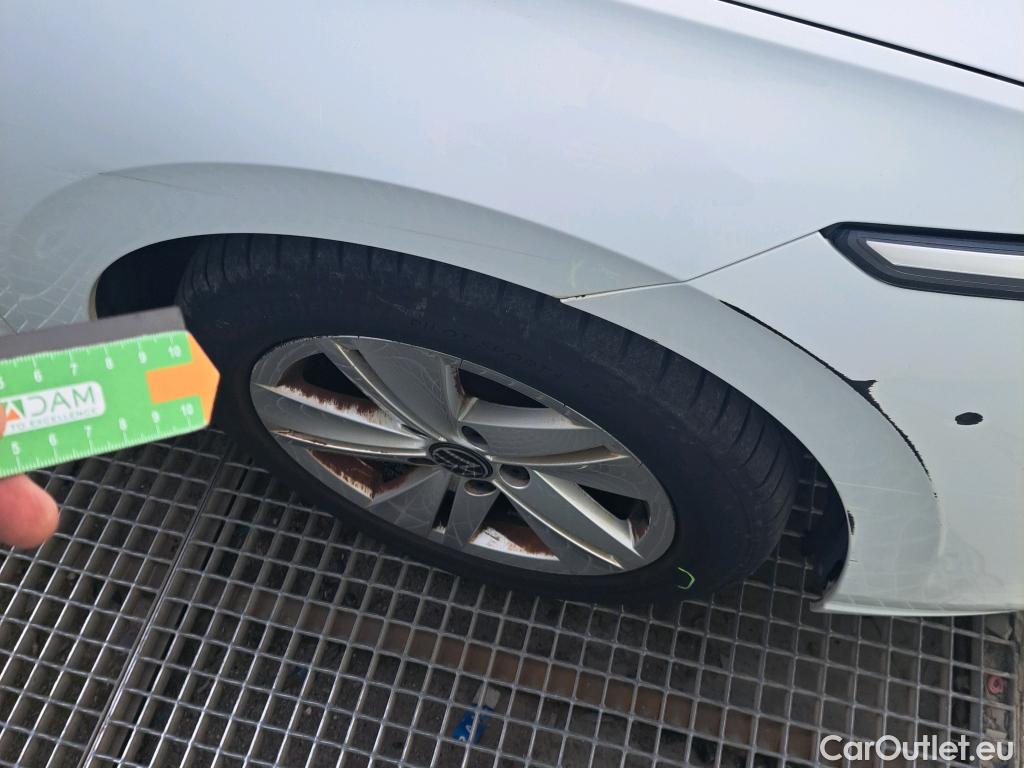  Volkswagen  Golf  VOLKSWAGEN / 2020 / 5P / berlina con portón 1.0 TSI 81kW (110CV) #10