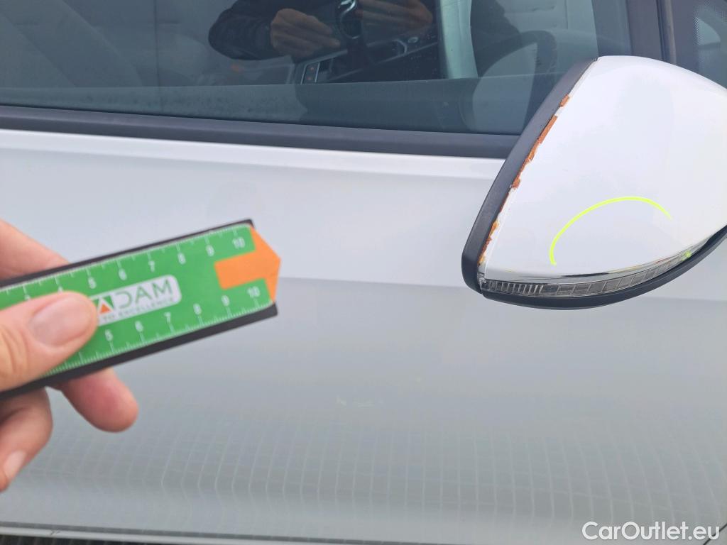  Volkswagen  Golf  VOLKSWAGEN / 2020 / 5P / berlina con portón 1.0 TSI 81kW (110CV) #23