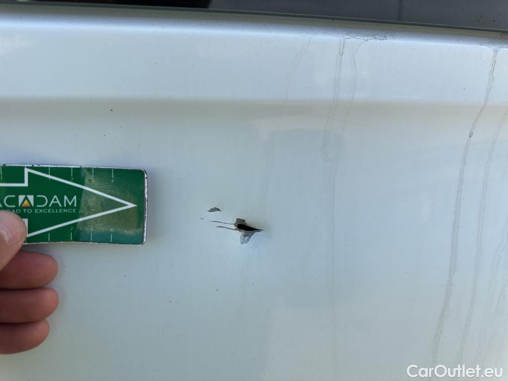  Nissan  NV400 NISSAN  VU 4P 1G COMBI 2.3dCi 145 COMFORT L2H2 3500 COMBI-9 FWD #16