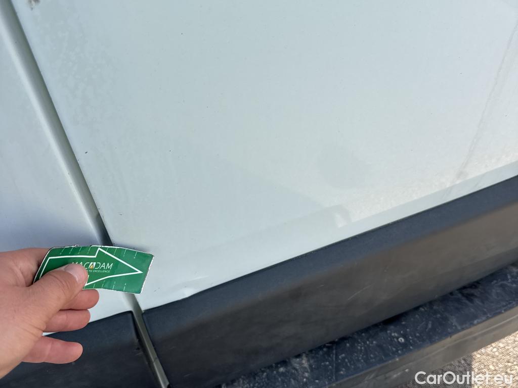  Nissan  NV400 NISSAN  VU 4P 1G COMBI 2.3dCi 145 COMFORT L2H2 3500 COMBI-9 FWD #17