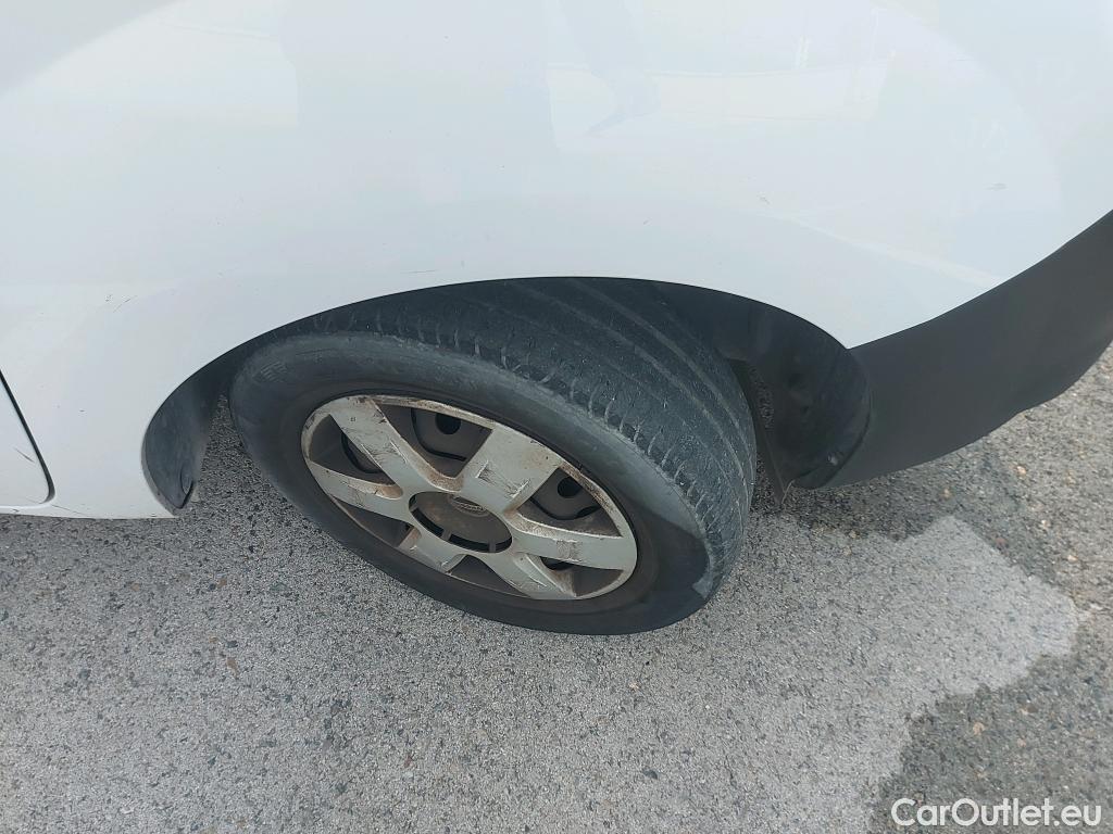  Nissan  NV200 NISSAN NV250 / 2019 / 4P / furgón 2pl 1.5dCi 70 kW (95CV) L2H1 ÓPTIMA #49