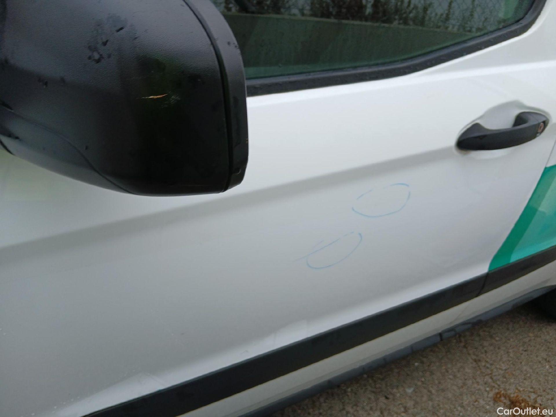  Ford  Transit FORD  Courier/2014/4P/furgón der.turis Van 1.5 TDCi 56kW Trend #17