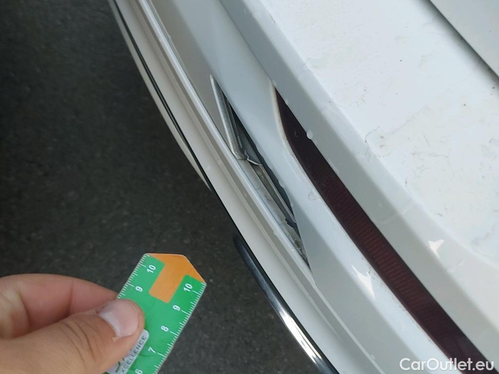  Volvo  XC60 VOLVO  / 2017 / 5P / todoterreno 2.0 T6 AWD Recharge R-Design Exp Auto #26