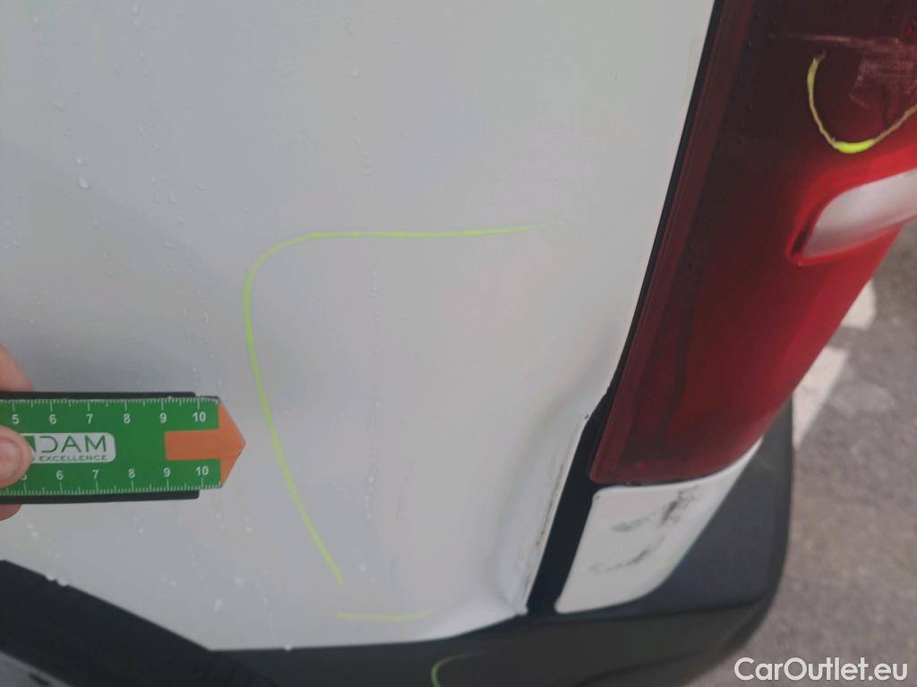  Citroen  Berlingo CITROEN  / 2018 / 4P / combi Talla M BlueHDi 100 LIVE (AC) #5