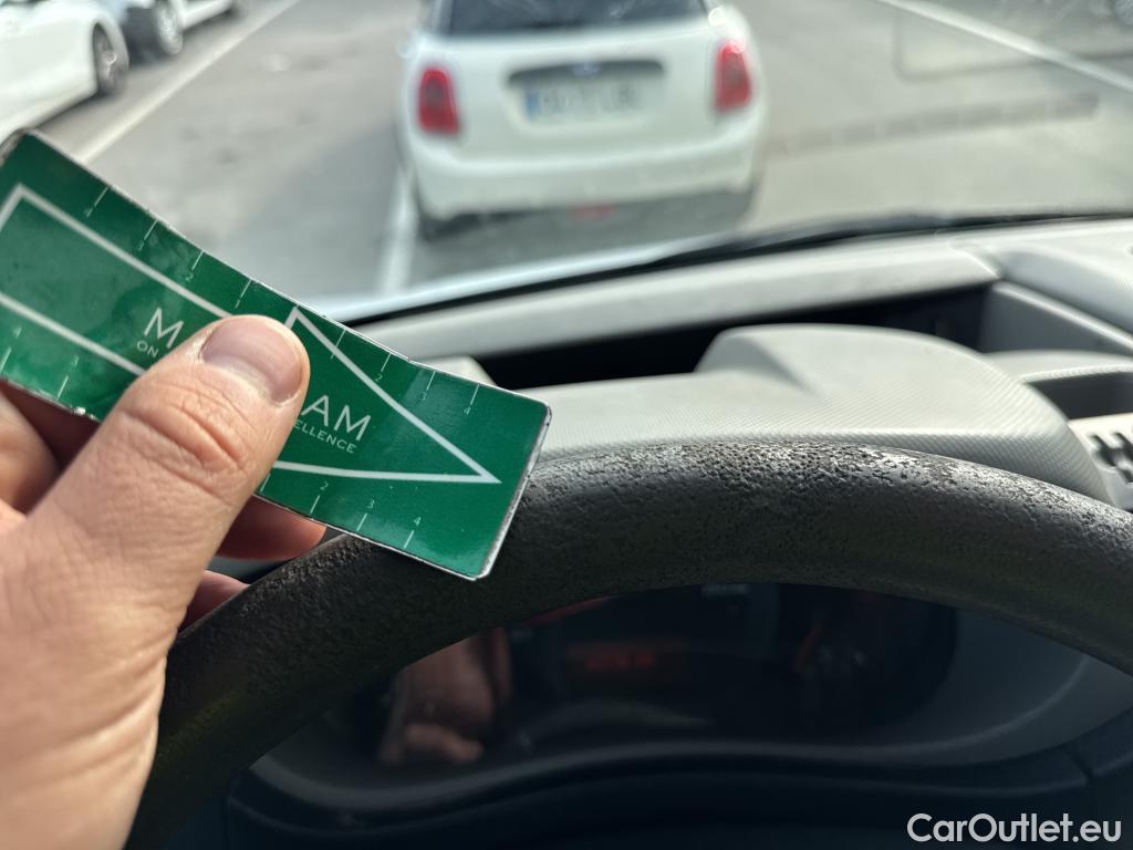  Nissan  NV400 NISSAN  VU 4P 1G COMBI 2.3dCi 145 COMFORT L2H2 3500 COMBI-9 FWD #49